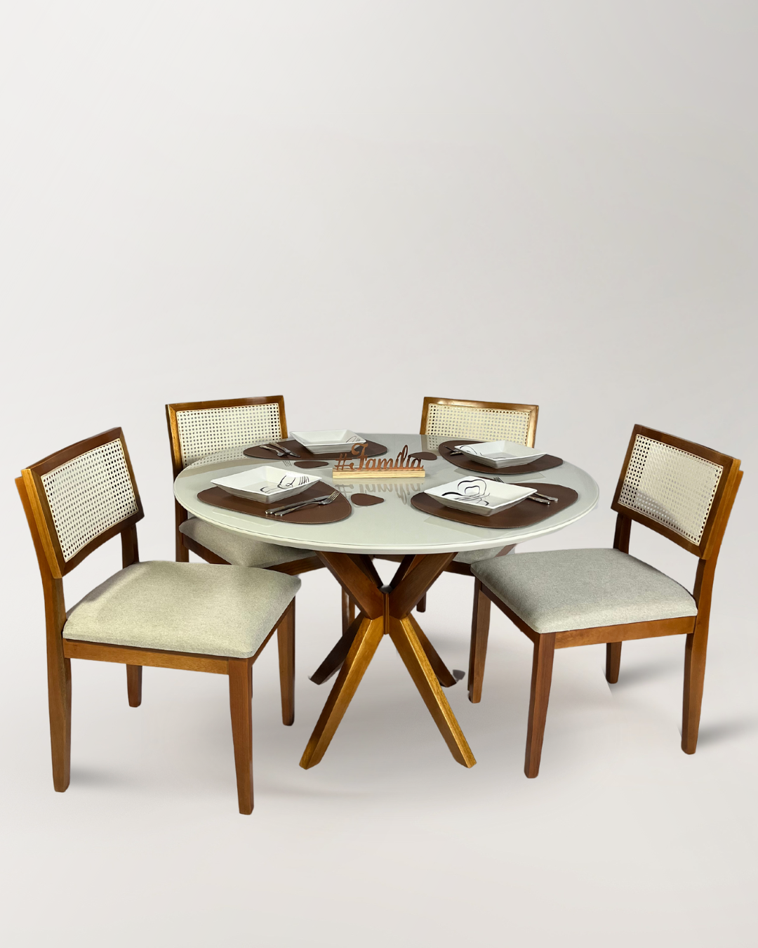Conjunto Mesa Itália e Cadeiras Estrela de Rattan Natural – Sofisticação e Conforto