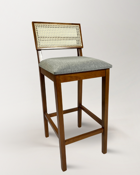 Banqueta Paris em Madeira Maciça e Rattan – Elegância e Conforto | 1m Altura