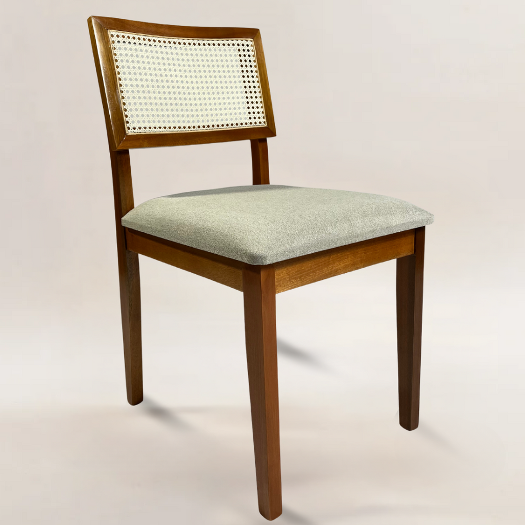 Conjunto Mesa Itália e Cadeiras Estrela de Rattan Natural – Sofisticação e Conforto