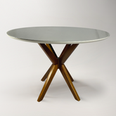 Mesa Itália Redonda: Elegância e Sofisticação para Seu Ambiente